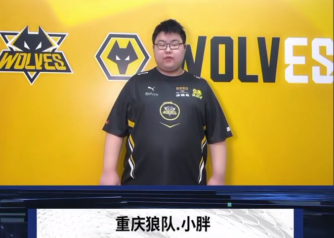 xQc： ＂ CS2 应该每年都赢得年度电子竞技游戏奖＂