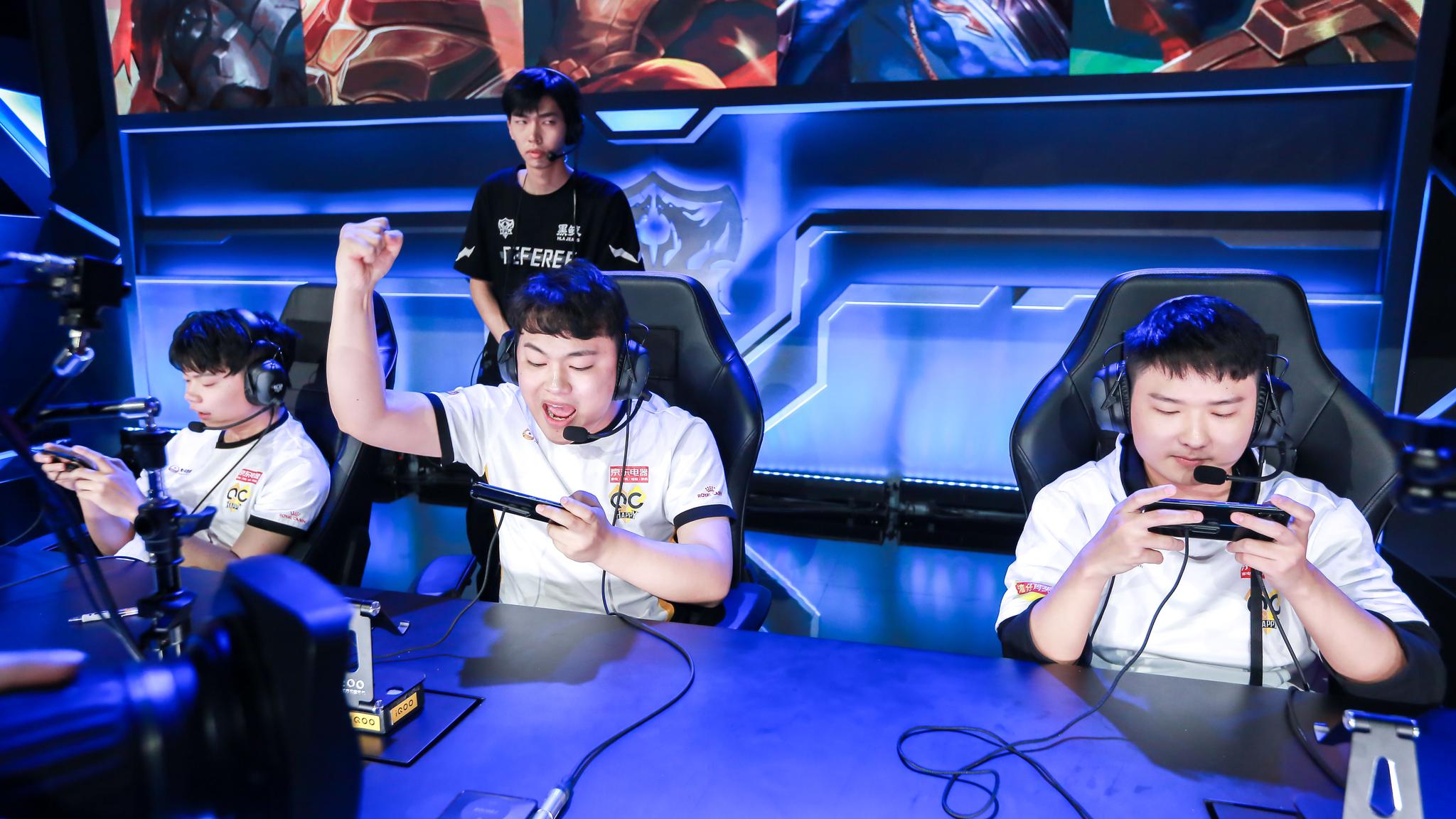 与时俱进：ESL禁止大部分CS新版本像素架点