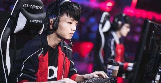 Liquid和FaZe在PGL布加勒斯特2025的首场比赛中遭遇失利