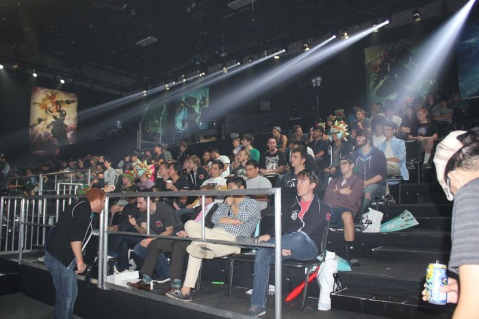 ThunderTalk Gaming 官方：辅助 QiuQiu 已正式断开连接